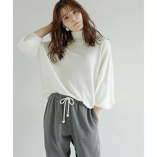 【ウィムガゼット/Whim Gazette】の天竺タートルニットプルオーバー インテリア・キッズ・メンズ・レディースファッション・服の通販 founy(ファニー)  ファッション Fashion レディースファッション Fashion for Women トップス・カットソー Cut & Sew Tops ニット Knit Tops & Sweaters カジュアルプルオーバー・ニットトップス Pullovers & Knit Tops / Casual Pullovers おすすめ Recommended / Our Picks イエロー Yellow シアー Sheer, See-Through シンプル Simple, Minimal タートル Turtleneck, Turtle Collar タートルネック Turtleneck, High Neck ワイド Wide, Wide Fit オフホワイト|ID: prp329100004459247 ipo3291000000031212517