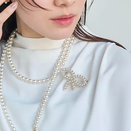 【フィービィー/phoebe】のグレインパールリボンブローチ インテリア・キッズ・メンズ・レディースファッション・服の通販 founy(ファニー) https://founy.com/ ファッション Fashion レディースファッション WOMEN ジャケット Jacket ストール Stall セレモニー Ceremony バランス Balance パール Pearl ブローチ Brooch リボン Ribbon エレガント 上品 Elegant |ID: prp329100004459294 ipo3291000000031212742