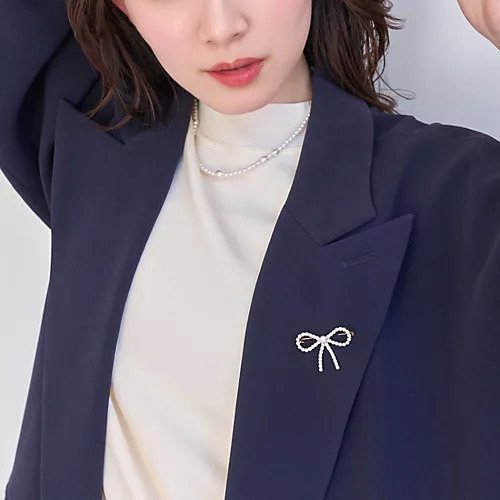 【フィービィー/phoebe】のリボンパールビジューブローチ ゴールド 人気、トレンドファッション・服の通販 founy(ファニー) 　ファッション　Fashion　レディースファッション　WOMEN　エレガント 上品　Elegant　シンプル　Simple　セレモニー　Ceremony　ドレス　Dress　ビジュー　Bijou　ブローチ　Brooch　リボン　Ribbon　other-2|ID: prp329100004459297 ipo3291000000031252214