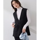 【ウィムガゼット/Whim Gazette】のジュートライクVネックプルオーバージレ 人気、トレンドファッション・服の通販 founy(ファニー) ファッション Fashion レディースファッション WOMEN トップス・カットソー Tops/Tshirt ベスト/ジレ Gilets/Vests プルオーバー Pullover Vネック V-Neck カットソー Cut And Sew クール Cool ジャケット Jacket おすすめ Recommend エレガント 上品 Elegant 2025年 2025 2025春夏・S/S Ss,Spring/Summer,2025 thumbnail ブラック|ID: prp329100004459374 ipo3291000000031213035