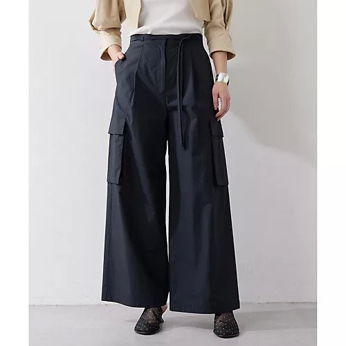 【ウィムガゼット/Whim Gazette】のタイプライターパンツ インテリア・キッズ・メンズ・レディースファッション・服の通販 founy(ファニー) https://founy.com/ ファッション Fashion レディースファッション Fashion for Women パンツ Pants & Trousers 2025年 2025 2025春夏・S/S Spring/Summer 2025 SS25 おすすめ Recommended / Our Picks カーゴパンツ Cargo Pants, Utility Pants スタイリッシュ Stylish, Fashionable セットアップ Set-Up, Coordinated Outfit タイプライター Typewriter Fabric, Crisp Cotton ベビー Baby, Babywear ポケット Pocket, Pocket Detail |ID: prp329100004459385 ipo3291000000031213071