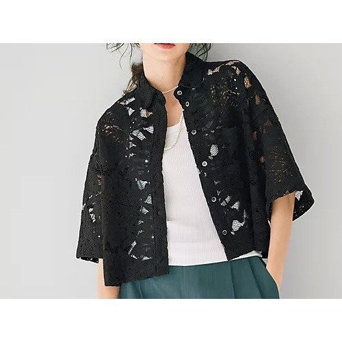 【サクラ/SACRA】のレースクロップト丈シャツ 人気、トレンドファッション・服の通販 founy(ファニー) 　ファッション　Fashion　レディースファッション　Ladies' Fashion Online　トップス・カットソー　Tops/Tshirt　シャツ/ブラウス　Shirts/Blouses　おすすめ　Recommend　クロップド　Cropped　コンパクト　Compact　コンビ　Combination　タンク　Tank　ノースリーブ　No Sleeve　バランス　Balance　マニッシュ　Mannish　モチーフ　Motif　リーフ　Leaf　レース　Race　エレガント 上品　Elegant　夏　Summer　other-3|ID: prp329100004459423 ipo3291000000032675555