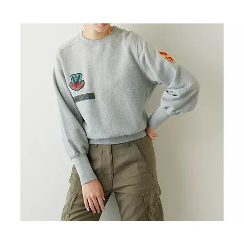 【ウィムガゼット/Whim Gazette】のワッペンスウェット インテリア・キッズ・メンズ・レディースファッション・服の通販 founy(ファニー) https://founy.com/ ファッション Fashion レディースファッション Fashion for Women トップス・カットソー Cut & Sew Tops レディースパーカー・カジュアルフーディー Casual Hoodies & Sweatshirts スウェット・クルーネックトップス Sweatshirts & Crewnecks / Relaxed Fit Sweat Tops ヴィンテージ Vintage Style 今季 This Season, Current Season 吸水 Absorbent, Quick-Dry スウェット / スエット Sweatshirt, Sweatwear タオル Towel, Bath Towel 定番 Standard, Basic Item フェミニン Feminine, Girly ロング Long, Long-Length おすすめ Recommended / Our Picks 2023春夏・S/S Spring/Summer 2023 SS23 2023年 2023 |ID: prp329100004459456 ipo3291000000031213319