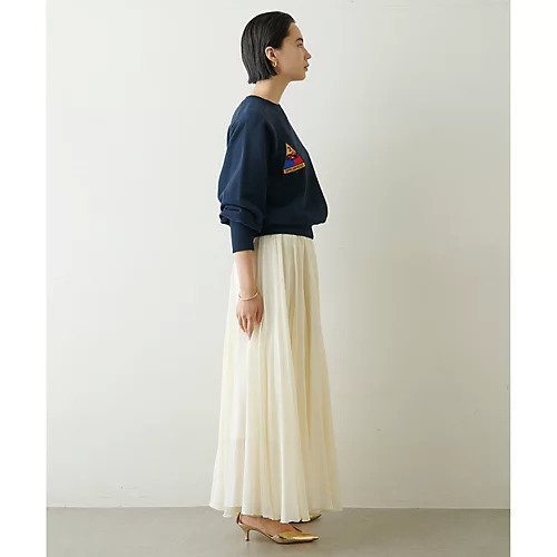 【ウィムガゼット/Whim Gazette】のワッペンスウェット 人気、トレンドファッション・服の通販 founy(ファニー) 　ファッション　Fashion　レディースファッション　Fashion for Women　トップス・カットソー　Cut & Sew Tops　レディースパーカー・カジュアルフーディー　Casual Hoodies & Sweatshirts　スウェット・クルーネックトップス　Sweatshirts & Crewnecks / Relaxed Fit Sweat Tops　ヴィンテージ　Vintage Style　今季　This Season, Current Season　吸水　Absorbent, Quick-Dry　スウェット / スエット　Sweatshirt, Sweatwear　タオル　Towel, Bath Towel　定番　Standard, Basic Item　フェミニン　Feminine, Girly　ロング　Long, Long-Length　おすすめ　Recommended / Our Picks　2023春夏・S/S　Spring/Summer 2023 SS23　2023年　2023　other-2|ID: prp329100004459456 ipo3291000000031238144