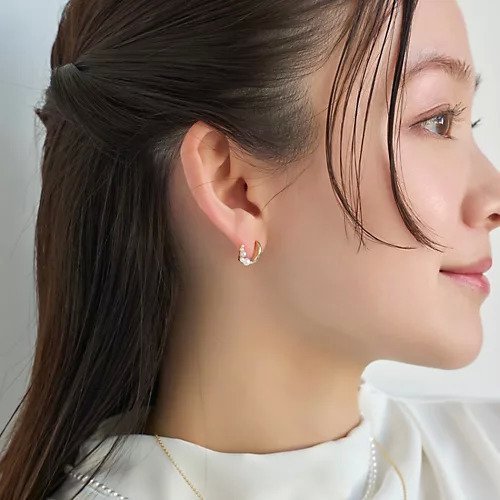 【フィービィー/phoebe】の【痛くないシリーズ】ミルキーウェイパールフロートライトフィットイヤリング 人気、トレンドファッション・服の通販 founy(ファニー) 　ファッション　Fashion　レディースファッション　Fashion for Women　ジュエリー　Jewelry　ファッションリング　Fashion Rings　イヤリング・フープ・ドロップタイプ　Hoop, Drop & Clip Earrings　おすすめ　Recommended / Our Picks　イヤリング　Earrings　イヤーカフ　Ear Cuffs　パール　Pearl, Pearl Accent　フープ　Hoop, Hoop Earrings　メタル　Metal, Metal Parts　軽量　Lightweight, Ultra Light　other-3|ID: prp329100004459460 ipo3291000000033948823