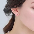 【フィービィー/phoebe】の【痛くないシリーズ】ミルキーウェイビジューフロートライトフィットイヤリング シャンパンゴールド|ID: prp329100004459463 ipo3291000000033394874
