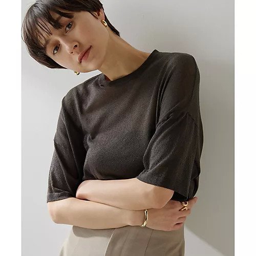 【ウィムガゼット/Whim Gazette】のラメニットTEE インテリア・キッズ・メンズ・レディースファッション・服の通販 founy(ファニー) https://founy.com/ ファッション Fashion レディースファッション Fashion for Women トップス・カットソー Cut & Sew Tops ニット Knit Tops & Sweaters 2025年 2025 2025春夏・S/S Spring/Summer 2025 SS25 シアー Sheer, See-Through シルバー Silver, Metallic Silver シンプル Simple, Minimal トレンド Trend, Trending Now ドレープ Drape, Draping Fabric ボトム Bottoms, Lower Wear エレガント 上品 Elegant 半袖 Short Sleeve, Half Sleeve |ID: prp329100004459501 ipo3291000000031213453