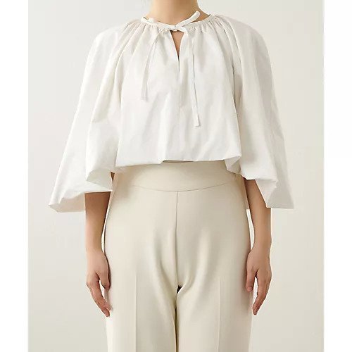 【ウィムガゼット/Whim Gazette】のタフタケープブラウス 人気、トレンドファッション・服の通販 founy(ファニー) 　ファッション　Fashion　レディースファッション　Fashion for Women　トップス・カットソー　Cut & Sew Tops　シャツ・ブラウス・オフィスカジュアル　Elegant Blouses & Button-Ups　2023年　2023　2023春夏・S/S　Spring/Summer 2023 SS23　おすすめ　Recommended / Our Picks　インナー　Innerwear　エレガント 上品　Elegant　クラシカル　Classical, Vintage-Inspired　スリーブ　Sleeve, Long Sleeve / Short Sleeve　タフタ　Taffeta, Structured Fabric　ノースリーブ　Sleeveless, No-Sleeve　ロング　Long, Long-Length　other-2|ID: prp329100004459529 ipo3291000000031238200