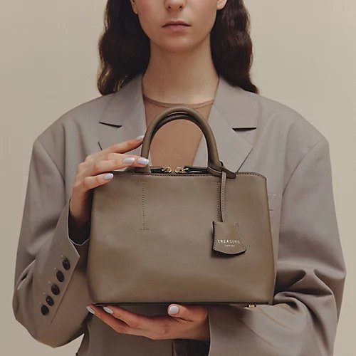 【トプカピ/TOPKAPI】のフロントステッチ レザーミニショルダーバッグ 人気、トレンドファッション・服の通販 founy(ファニー) 　ファッション　Fashion　レディースファッション　WOMEN　バッグ　Bag　コンパクト　Compact　ショルダー　Shoulder　チャーム　Charm　バランス　Balance　フロント　Front　財布　Wallet　other-2|ID: prp329100004459539 ipo3291000000031238208