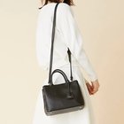 【トプカピ/TOPKAPI】のフロントステッチ レザーミニショルダーバッグ ブラック|ID: prp329100004459539 ipo3291000000031589658