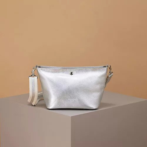 【トプカピ/TOPKAPI】の【TREASURE TOPKAPI】 ソフトシュリンク テープ コンビ レザー ミニショルダーバッグ インテリア・キッズ・メンズ・レディースファッション・服の通販 founy(ファニー) 　ファッション　Fashion　レディースファッション　WOMEN　バッグ　Bag　コンビ　Combination　ショルダー　Shoulder　ベーシック　Basic　旅行　Travel　ビジネス 仕事 通勤　Business　シルバー|ID: prp329100004459554 ipo3291000000031213667