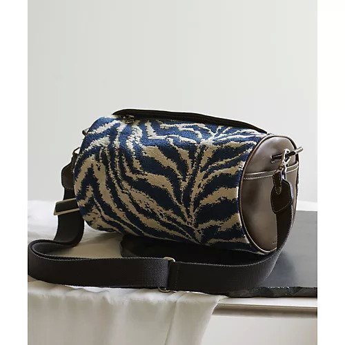 【ウィムガゼット/Whim Gazette】の【A VACATION】別注DRUM ZEBRA インテリア・キッズ・メンズ・レディースファッション・服の通販 founy(ファニー) https://founy.com/ ファッション Fashion レディースファッション Fashion for Women クラッチ Clutch, Clutch Bag コレクション Collection, Seasonal Line ショルダー Shoulder, Shoulder Strap スペシャル Special, Limited Edition 人気 Popular, Best Seller ボストンバッグ Boston Bag, Retro Bag 別注 Limited Edition, Custom Order 2022年 2022 2022-2023秋冬・A/W Autumn/Winter 2022–23 AW22–23 エレガント 上品 Elegant |ID: prp329100004459564 ipo3291000000031213726