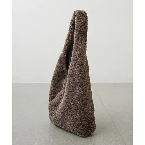 【ウィムガゼット/Whim Gazette】の【2.718】シアリングショルダー 人気、トレンドファッション・服の通販 founy(ファニー) 　ファッション　Fashion　レディースファッション　Fashion for Women　2022年　2022　2022-2023秋冬・A/W　Autumn/Winter 2022–23 AW22–23　おすすめ　Recommended / Our Picks　ビッグ　Big, Oversized　ポケット　Pocket, Pocket Detail　ルーズ　Loose, Oversized　other-3|ID: prp329100004459568 ipo3291000000031238243