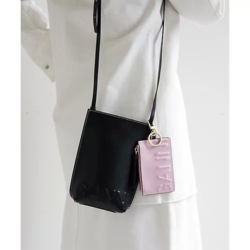 【ウィムガゼット/Whim Gazette】の【GANNI】ショルダーバッグ 人気、トレンドファッション・服の通販 founy(ファニー) 　ファッション　Fashion　レディースファッション　Fashion for Women　バッグ　Bags　アクセサリー　Fashion Accessories　カラフル　Colorful Design　コレクション　Collection, Seasonal Line　ショルダー　Shoulder, Shoulder Strap　スマート　Smart, Elegant　ニューヨーク　New York, NYC Style　プリント　Print, Printed Pattern　ポケット　Pocket, Pocket Detail　ポシェット　Pochette, Mini Bag　リップ　Lip, Lip Motif　ロンドン　London Style, British Inspired　2022年　2022　2022 春夏 S/S　Spring/Summer 2022 SS22　おすすめ　Recommended / Our Picks　other-3|ID: prp329100004459597 ipo3291000000031238283