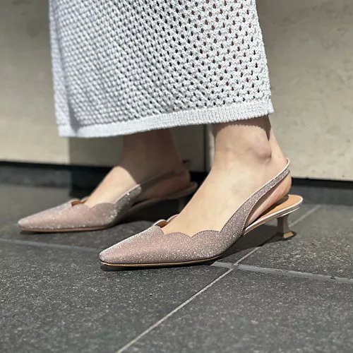 【エクラ/eclat】の【別注】20周年記念グリッターパンプス 人気、トレンドファッション・服の通販 founy(ファニー) 　ファッション　Fashion　レディースファッション　Fashion for Women　エレガント 上品　Elegant　春　Spring　カッティング　Cutting Detail　グリッター　Glitter, Sparkle　コレクション　Collection, Seasonal Line　スカラップ　Scallop, Scalloped Edge　スマート　Smart, Elegant　人気　Popular, Best Seller　フィット　Fit, Slim Fit　プリント　Print, Printed Pattern　別注　Limited Edition, Custom Order　S/S・春夏　SS, Spring/Summer, Warm Season　夏　Summer　other-3|ID: prp329100004459717 ipo3291000000034942345