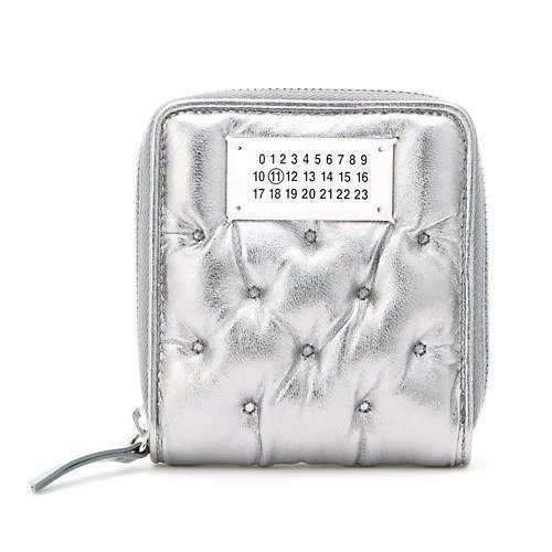 【メゾン マルジェラ/MAISON MARGIELA】のWALLETS インテリア・キッズ・メンズ・レディースファッション・服の通販 founy(ファニー) https://founy.com/ ファッション Fashion レディースファッション WOMEN 財布 Wallets 2024年 2024 2024-2025秋冬・A/W Aw/Autumn/Winter/Fw/Fall/2024-2025 クール Cool スリット Slit バランス Balance フォルム Form |ID: prp329100004459769 ipo3291000000031214738