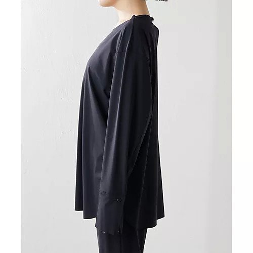 【ウィムガゼット/Whim Gazette】のラッシュガード 人気、トレンドファッション・服の通販 founy(ファニー) 　ファッション　Fashion　レディースファッション　Fashion for Women　スポーツウェア　Functional & Stylish Sportswear　イタリア　Italy　カフス　Cuff Design　コレクション　Collection, Seasonal Line　ショーツ　Shorts, Short Pants　スタイリッシュ　Stylish, Fashionable　スリーブ　Sleeve, Long Sleeve / Short Sleeve　フィット　Fit, Slim Fit　ヨガ　Yoga, Yoga Wear　おすすめ　Recommended / Our Picks　2023春夏・S/S　Spring/Summer 2023 SS23　2023年　2023　エレガント 上品　Elegant　other-2|ID: prp329100004459775 ipo3291000000031238480