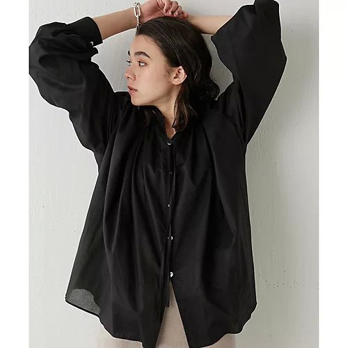 【ウィムガゼット/Whim Gazette】のボリュームブラウス インテリア・キッズ・メンズ・レディースファッション・服の通販 founy(ファニー) 　ファッション　Fashion　レディースファッション　Fashion for Women　トップス・カットソー　Cut & Sew Tops　シャツ・ブラウス・オフィスカジュアル　Elegant Blouses & Button-Ups　ギャザー　Gathered, Ruffled　ジャケット　Jacket, Outerwear　ダウン　Down, Puffer　デニム　Denim, Jeans Material　長袖　Long Sleeve, Full Sleeve　バランス　Balance, Style Balance　ボトム　Bottoms, Lower Wear　リボン　Ribbon, Bow　ワイド　Wide, Wide Fit　夏　Summer　2024年　2024　2024春夏・S/S　Spring/Summer 2024 SS24　ブラック|ID: prp329100004459991 ipo3291000000031216126