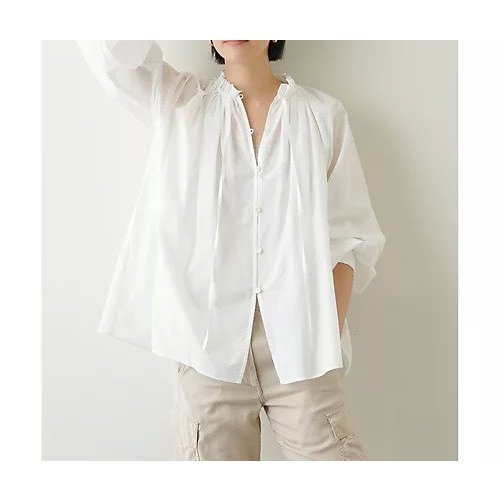 【ウィムガゼット/Whim Gazette】のボリュームブラウス インテリア・キッズ・メンズ・レディースファッション・服の通販 founy(ファニー) 　ファッション　Fashion　レディースファッション　Fashion for Women　トップス・カットソー　Cut & Sew Tops　シャツ・ブラウス・オフィスカジュアル　Elegant Blouses & Button-Ups　ギャザー　Gathered, Ruffled　ジャケット　Jacket, Outerwear　ダウン　Down, Puffer　デニム　Denim, Jeans Material　長袖　Long Sleeve, Full Sleeve　バランス　Balance, Style Balance　ボトム　Bottoms, Lower Wear　リボン　Ribbon, Bow　ワイド　Wide, Wide Fit　夏　Summer　2024年　2024　2024春夏・S/S　Spring/Summer 2024 SS24　オフホワイト|ID: prp329100004459991 ipo3291000000031216129