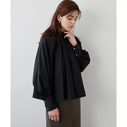 【ウィムガゼット/Whim Gazette】のポプリンボリュームブラウス インテリア・キッズ・メンズ・レディースファッション・服の通販 founy(ファニー) https://founy.com/ ファッション Fashion レディースファッション Fashion for Women トップス・カットソー Cut & Sew Tops シャツ・ブラウス・オフィスカジュアル Elegant Blouses & Button-Ups エレガント 上品 Elegant カフス Cuff Design ギャザー Gathered, Ruffled クラシカル Classical, Vintage-Inspired スタンド Stand Collar, Upright Stand スリーブ Sleeve, Long Sleeve / Short Sleeve フォルム Silhouette, Form ボトム Bottoms, Lower Wear |ID: prp329100004460330 ipo3291000000031218306