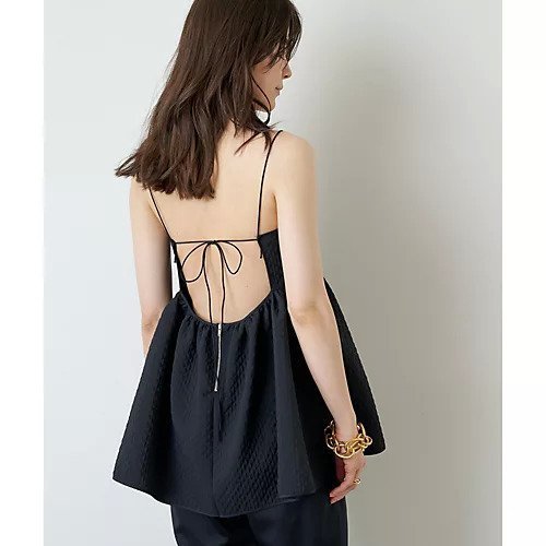 【ウィムガゼット/Whim Gazette】のジャガードキャミブラウス 人気、トレンドファッション・服の通販 founy(ファニー) 　ファッション　Fashion　レディースファッション　Fashion for Women　トップス・カットソー　Cut & Sew Tops　キャミソール&ノースリーブ　Camisoles & Sleeveless Tops　シャツ・ブラウス・オフィスカジュアル　Elegant Blouses & Button-Ups　エレガント 上品　Elegant　カットソー　Cut and Sewn Top　キャミソール　Camisole, Spaghetti Strap Top　キルティング　Quilted, Quilting　今季　This Season, Current Season　タンク　Tank Top, Sleeveless Top　デニム　Denim, Jeans Material　ハーフ　Half, Half-Length　フィット　Fit, Slim Fit　フレア　Flare, Flared　ラップ　Wrap, Wrap Design　2022年　2022　2022 春夏 S/S　Spring/Summer 2022 SS22　おすすめ　Recommended / Our Picks　 other-1|ID: prp329100004460341 ipo3291000000031218392