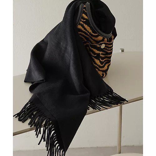 【ウィムガゼット/Whim Gazette】のカシミヤ大判ストール 人気、トレンドファッション・服の通販 founy(ファニー) 　ファッション　Fashion　レディースファッション　Fashion for Women　2023年　2023　2023-2024秋冬・A/W　Autumn/Winter 2023–24 AW23–24　イタリア　Italy　シンプル　Simple, Minimal　ストール　Stole, Wrap　ブランケット　Blanket, Throw Blanket　エレガント 上品　Elegant　定番　Standard, Basic Item　 other-1|ID: prp329100004460410 ipo3291000000031218883