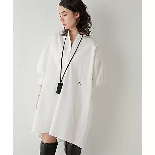 【ウィムガゼット/Whim Gazette】の刺繍チュニックシャツ インテリア・キッズ・メンズ・レディースファッション・服の通販 founy(ファニー) 　ファッション　Fashion　レディースファッション　Fashion for Women　トップス・カットソー　Cut & Sew Tops　シャツ・ブラウス・オフィスカジュアル　Elegant Blouses & Button-Ups　ギャザー　Gathered, Ruffled　クラシカル　Classical, Vintage-Inspired　ショルダー　Shoulder, Shoulder Strap　スタンド　Stand Collar, Upright Stand　ストライプ　Stripe, Striped Pattern　チュニック　Tunic, Long Top　デニム　Denim, Jeans Material　ドロップ　Drop Shoulder, Dropped Style　ビッグ　Big, Oversized　フロント　Front, Front Design　ペンシル　Pencil, Pencil Skirt　無地　Plain, Solid Color　レギンス　Leggings, Stretch Pants　ワンポイント　One Point, Statement Accent　2025年　2025　2025春夏・S/S　Spring/Summer 2025 SS25　オフホワイト|ID: prp329100004460423 ipo3291000000031218989