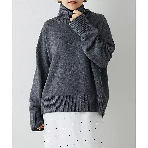 【ウィムガゼット/Whim Gazette】のウールオーバータートル 人気、トレンドファッション・服の通販 founy(ファニー) ファッション Fashion レディースファッション Fashion for Women カットソー Cut and Sewn Top ギャザー Gathered, Ruffled ショルダー Shoulder, Shoulder Strap スリット Slit, Slit Detail タートル Turtleneck, Turtle Collar ドロップ Drop Shoulder, Dropped Style ハイネック High Neck, Mock Neck バランス Balance, Style Balance ヘムライン Hemline, Bottom Cut ボトム Bottoms, Lower Wear リラックス Relax, Relaxed Fit ルーズ Loose, Oversized ワイド Wide, Wide Fit おすすめ Recommended / Our Picks 2023年 2023 2023-2024秋冬・A/W Autumn/Winter 2023–24 AW23–24 エレガント 上品 Elegant other-1|ID: prp329100004460471 ipo3291000000031219368