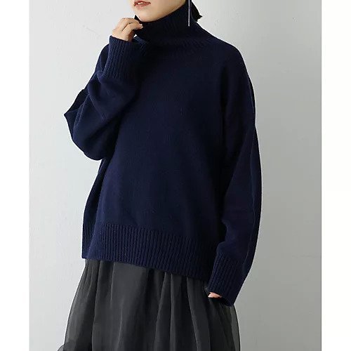 【ウィムガゼット/Whim Gazette】のウールオーバータートル 人気、トレンドファッション・服の通販 founy(ファニー) ファッション Fashion レディースファッション Fashion for Women カットソー Cut and Sewn Top ギャザー Gathered, Ruffled ショルダー Shoulder, Shoulder Strap スリット Slit, Slit Detail タートル Turtleneck, Turtle Collar ドロップ Drop Shoulder, Dropped Style ハイネック High Neck, Mock Neck バランス Balance, Style Balance ヘムライン Hemline, Bottom Cut ボトム Bottoms, Lower Wear リラックス Relax, Relaxed Fit ルーズ Loose, Oversized ワイド Wide, Wide Fit おすすめ Recommended / Our Picks 2023年 2023 2023-2024秋冬・A/W Autumn/Winter 2023–24 AW23–24 エレガント 上品 Elegant other-2|ID: prp329100004460471 ipo3291000000031239528