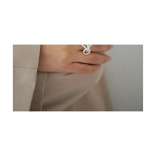 【ウィムガゼット/Whim Gazette】の【Hoaw.】サークルリング インテリア・キッズ・メンズ・レディースファッション・服の通販 founy(ファニー) https://founy.com/ ファッション Fashion レディースファッション Fashion for Women アクセサリー Fashion Accessories サークル Circle, Round Design シューズ Shoes, Footwear シルバー Silver, Metallic Silver ジュエリー Jewelry, Accessories スタンダード Standard, Basic フォルム Silhouette, Form モダン Modern, Contemporary モチーフ Motif, Design Theme ラグジュアリー Luxury, Elegant リボン Ribbon, Bow 2024年 2024 2024春夏・S/S Spring/Summer 2024 SS24 エレガント 上品 Elegant |ID: prp329100004460508 ipo3291000000031219595