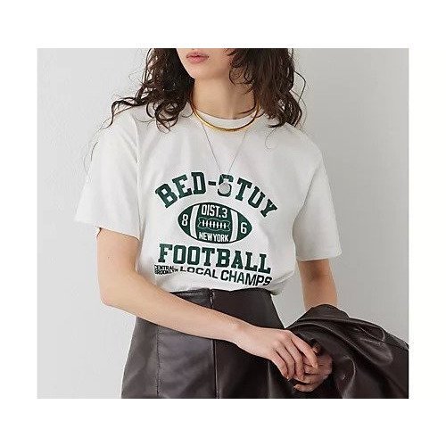 【ウィムガゼット/Whim Gazette】の【THE PAUSE】FOOTBALL Tシャツ インテリア・キッズ・メンズ・レディースファッション・服の通販 founy(ファニー) 　ファッション　Fashion　レディースファッション　Fashion for Women　トップス・カットソー　Cut & Sew Tops　シャツ・ブラウス・オフィスカジュアル　Elegant Blouses & Button-Ups　ロングTシャツ・Tシャツ　Longline T-Shirts & Tees　インナー　Innerwear　ヴィンテージ　Vintage Style　カーディガン　Cardigan, Knitwear　グラデーション　Gradient, Ombre　コンパクト　Compact, Small Size　ジャケット　Jacket, Outerwear　デニム　Denim, Jeans Material　プリント　Print, Printed Pattern　ボトム　Bottoms, Lower Wear　モチーフ　Motif, Design Theme　ワーク　Workwear, Utility Style　おすすめ　Recommended / Our Picks　2024年　2024　2024春夏・S/S　Spring/Summer 2024 SS24　ライトグレー|ID: prp329100004460631 ipo3291000000032916898