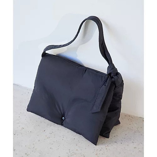 【ウィムガゼット/Whim Gazette】の【Hoaw.】ビッグショルダーバッグ インテリア・キッズ・メンズ・レディースファッション・服の通販 founy(ファニー) ファッション Fashion レディースファッション Fashion for Women バッグ Bags アクセサリー Fashion Accessories シューズ Shoes, Footwear ショルダー Shoulder, Shoulder Strap ビッグ Big, Oversized ポケット Pocket, Pocket Detail 2024年 2024 2024春夏・S/S Spring/Summer 2024 SS24 ブラック|ID: prp329100004460675 ipo3291000000031220748