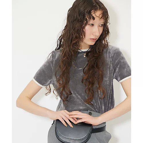【ウィムガゼット/Whim Gazette】の【THE PAUSE】フロッキーメッシュTシャツ インテリア・キッズ・メンズ・レディースファッション・服の通販 founy(ファニー) https://founy.com/ ファッション Fashion レディースファッション Fashion for Women トップス・カットソー Cut & Sew Tops シャツ・ブラウス・オフィスカジュアル Elegant Blouses & Button-Ups ロングTシャツ・Tシャツ Longline T-Shirts & Tees インナー Innerwear ヴィンテージ Vintage Style カットソー Cut and Sewn Top グラデーション Gradient, Ombre コンパクト Compact, Small Size シアー Sheer, See-Through ジャケット Jacket, Outerwear ダウン Down, Puffer トレンド Trend, Trending Now パイピング Piping, Trim Design ベロア Velour, Soft Velvet ベーシック Basic, Essential 半袖 Short Sleeve, Half Sleeve メッシュ Mesh, Net Fabric ロング Long, Long-Length ワーク Workwear, Utility Style おすすめ Recommended / Our Picks 2024年 2024 2024春夏・S/S Spring/Summer 2024 SS24 |ID: prp329100004460744 ipo3291000000031221175