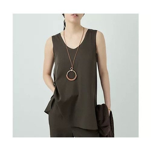 【カオス/Chaos】のシルシャーノースリーブ インテリア・キッズ・メンズ・レディースファッション・服の通販 founy(ファニー) 　ファッション　Fashion　レディースファッション　Fashion for Women　トップス・カットソー　Cut & Sew Tops　キャミソール&ノースリーブ　Camisoles & Sleeveless Tops　2024年　2024　2024春夏・S/S　Spring/Summer 2024 SS24　シンプル　Simple, Minimal　フリル　Frill, Ruffle　エレガント 上品　Elegant　夏　Summer　ダークブラウン|ID: prp329100004460753 ipo3291000000035914167