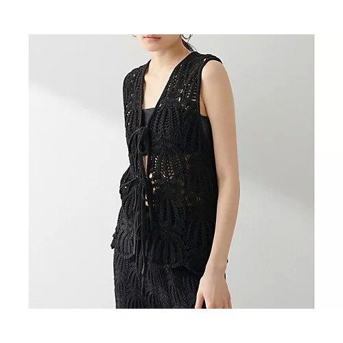【ウィムガゼット/Whim Gazette】のスカシアミニットジレ インテリア・キッズ・メンズ・レディースファッション・服の通販 founy(ファニー) https://founy.com/ ファッション Fashion レディースファッション Fashion for Women アウター Coat / Outerwear Collection トップス・カットソー Cut & Sew Tops ニット Knit Tops & Sweaters ベスト&ジレ / 重ね着スタイル Vests & Gilets アクセサリー Fashion Accessories インナー Innerwear 春 Spring キャミソール Camisole, Spaghetti Strap Top シアー Sheer, See-Through シンプル Simple, Minimal ジャケット Jacket, Outerwear 透かし Cut-Out, Lacework 長袖 Long Sleeve, Full Sleeve フロント Front, Front Design ベスト Vest, Waistcoat リボン Ribbon, Bow レース Lace, Lace Fabric S/S・春夏 SS, Spring/Summer, Warm Season 夏 Summer 2024年 2024 2024春夏・S/S Spring/Summer 2024 SS24 |ID: prp329100004460796 ipo3291000000031221508
