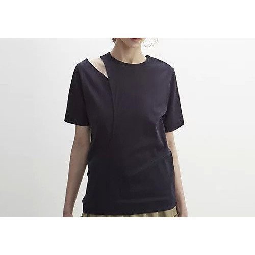 【プレインピープル/PLAIN PEOPLE】のリブデザインプルオーバー インテリア・キッズ・メンズ・レディースファッション・服の通販 founy(ファニー) https://founy.com/ ファッション Fashion レディースファッション Fashion for Women トップス・カットソー Cut & Sew Tops カジュアルプルオーバー・ニットトップス Pullovers & Knit Tops / Casual Pullovers アシンメトリー Asymmetrical Style カッティング Cutting Detail ショルダー Shoulder, Shoulder Strap フィット Fit, Slim Fit ランダム Random, Irregular |ID: prp329100004460865 ipo3291000000035913997