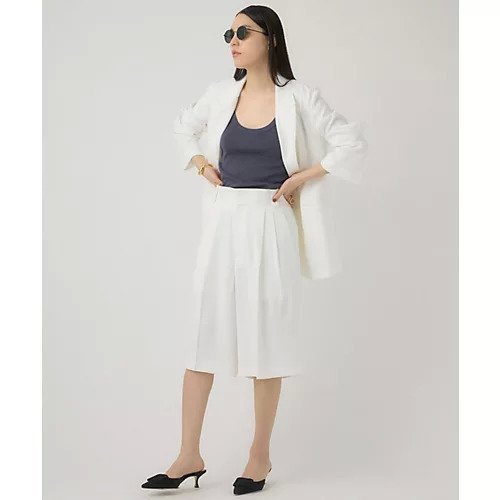 【カオス/Chaos】のナロ-ツータックショートパンツ インテリア・キッズ・メンズ・レディースファッション・服の通販 founy(ファニー) 　ファッション　Fashion　レディースファッション　Fashion for Women　パンツ　Pants & Trousers　ショートパンツ・ハーフパンツ　High-Waisted & Relaxed Shorts　ショート　Short, Short Length　シルク　Silk, 100% Silk　ジャケット　Jacket, Outerwear　セットアップ　Set-Up, Coordinated Outfit　ツイル　Twist, Twisted Detail　ドレープ　Drape, Draping Fabric　バランス　Balance, Style Balance　フロント　Front, Front Design　ミックス　Mix, Mixed Style　おすすめ　Recommended / Our Picks　2024年　2024　2024春夏・S/S　Spring/Summer 2024 SS24　ホワイト|ID: prp329100004461142 ipo3291000000031223506