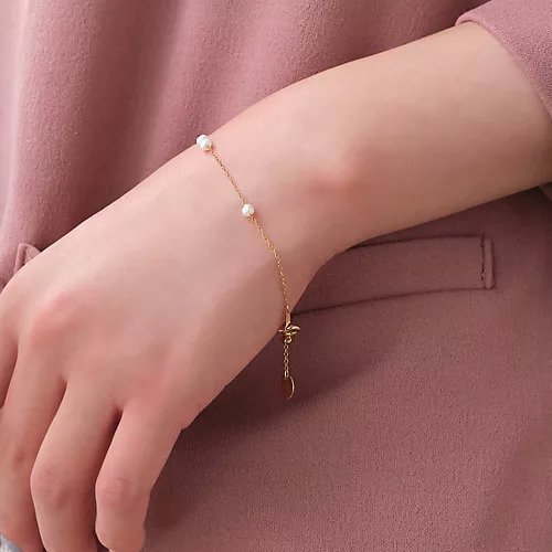 【フィービィー/phoebe】の【K14GF】ウォーターパールスライドブレスレット インテリア・キッズ・メンズ・レディースファッション・服の通販 founy(ファニー) https://founy.com/ ファッション Fashion レディースファッション WOMEN ジュエリー Jewelry ブレスレット Bracelets コーティング Coating バングル Bangle パール Pearl ブレスレット Bracelet エレガント 上品 Elegant 時計 Clock |ID: prp329100004461263 ipo3291000000031224189