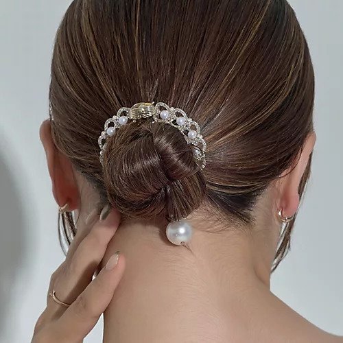 【フィービィー/phoebe】のハートシニヨンカフ インテリア・キッズ・メンズ・レディースファッション・服の通販 founy(ファニー) https://founy.com/ ファッション Fashion レディースファッション Fashion for Women アクセサリー Fashion Accessories エレガント 上品 Elegant チェーン Chain, Chain Strap ハーフ Half, Half-Length パール Pearl, Pearl Accent ビジュー Bijou, Jewel-like Accent 結婚式 Wedding |ID: prp329100004461325 ipo3291000000031224474