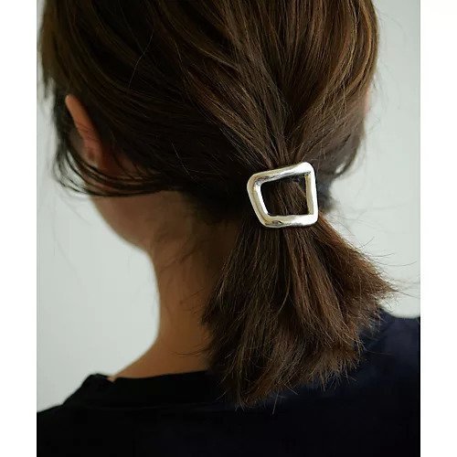 【ウィムガゼット/Whim Gazette】の【Garden of Eden】neroli1 ヘアクリップ インテリア・キッズ・メンズ・レディースファッション・服の通販 founy(ファニー) https://founy.com/ ファッション Fashion レディースファッション Ladies' Fashion Online アクセサリー Accessories ヴィンテージ Vintage ガーデン Garden コレクション Collection シルバー Silver ジュエリー Jewelry スクエア Square スタンダード Standard ヘアアクセ Hair Accessories モダン Modern モチーフ Motif 2022年 2022 2022-2023秋冬・A/W Aw/Autumn/Winter//Fw/Fall-Winter/2022-2023 エレガント 上品 Elegant |ID: prp329100004461406 ipo3291000000031224862