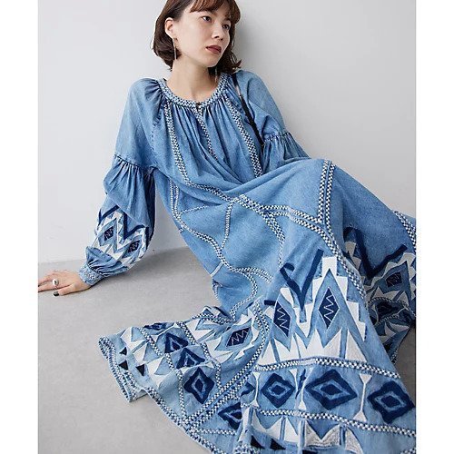 【ウィムガゼット/Whim Gazette】のエンブロイダリーワンピース インテリア・キッズ・メンズ・レディースファッション・服の通販 founy(ファニー) https://founy.com/ ファッション Fashion レディースファッション Fashion for Women ワンピース Dresses 2024年 2024 2024-2025秋冬・A/W Autumn/Winter 2024–25 AW24–25 アクセサリー Fashion Accessories インド Indian Textile エスニック Ethnic Style シューズ Shoes, Footwear デニム Denim, Jeans Material モチーフ Motif, Design Theme モノトーン Monotone, Black and White ロング Long, Long-Length |ID: prp329100004461480 ipo3291000000031225258