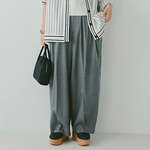 【サクラ/SACRA】のフランネルタックパンツ 人気、トレンドファッション・服の通販 founy(ファニー) 　ファッション　Fashion　レディースファッション　Ladies' Fashion Online　パンツ　Pants　センター　Center　テーパード　Tapered　ワイド　Wide　other-2|ID: prp329100004461659 ipo3291000000031888760