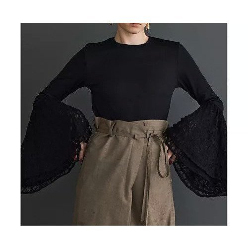 【ウィムガゼット/Whim Gazette】の【THE PAUSE】レースフレアスリーブプルオーバー 人気、トレンドファッション・服の通販 founy(ファニー) 　ファッション　Fashion　レディースファッション　Fashion for Women　トップス・カットソー　Cut & Sew Tops　カジュアルプルオーバー・ニットトップス　Pullovers & Knit Tops / Casual Pullovers　ヴィンテージ　Vintage Style　カットソー　Cut and Sewn Top　ギャザー　Gathered, Ruffled　クラシカル　Classical, Vintage-Inspired　グラデーション　Gradient, Ombre　ジャケット　Jacket, Outerwear　スリーブ　Sleeve, Long Sleeve / Short Sleeve　フレア　Flare, Flared　レース　Lace, Lace Fabric　ワーク　Workwear, Utility Style　おすすめ　Recommended / Our Picks　2024年　2024　エレガント 上品　Elegant　2024-2025秋冬・A/W　Autumn/Winter 2024–25 AW24–25　 other-1|ID: prp329100004461690 ipo3291000000031226400