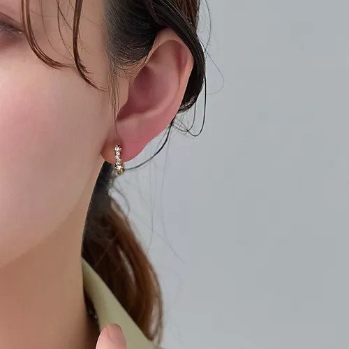 【フィービィー/phoebe】の【金属アレルギー対応】【痛くないシリーズ】バブルビジュークリスタルループフィットイヤリング 人気、トレンドファッション・服の通販 founy(ファニー) 　ファッション　Fashion　レディースファッション　WOMEN　ジュエリー　Jewelry　リング　Rings　イヤリング　Earrings　おすすめ　Recommend　イヤーカフ　Ear Cuff　エレガント 上品　Elegant　コーティング　Coating　ビジュー　Bijou　フープ　Hoop　軽量　Lightweight　other-2|ID: prp329100004461747 ipo3291000000031242669