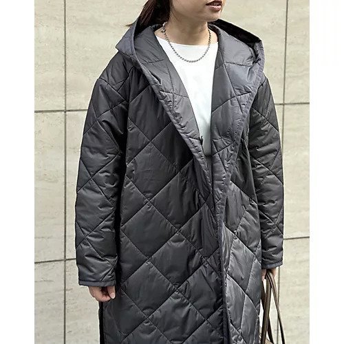 【三尋木奈保/Naho Mihirogi】の【Marisol別注】キルティングコート 人気、トレンドファッション・服の通販 founy(ファニー) 　ファッション　Fashion　レディースファッション　WOMEN　アウター　Coat Outerwear　コート　Coats　キルティング　Quilting　グログラン　Grosgrain　スリット　Slit　パイピング　Piping　別注　Special Order　other-2|ID: prp329100004461799 ipo3291000000031242810