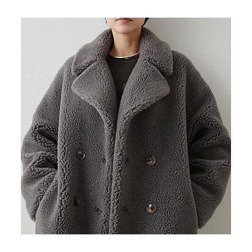 【ウィムガゼット/Whim Gazette】の【THE PAUSE】ボアダブルコート 人気、トレンドファッション・服の通販 founy(ファニー) 　ファッション　Fashion　レディースファッション　WOMEN　アウター　Coat Outerwear　コート　Coats　2024年　2024　2024-2025秋冬・A/W　Aw/Autumn/Winter/Fw/Fall/2024-2025　グラデーション　Gradation　ショルダー　Shoulder　ダブル　Double　ドロップ　Drop　フォルム　Form　ミドル　Middle　ワーク　Work　ヴィンテージ　Vintage　other-3|ID: prp329100004461963 ipo3291000000031243231