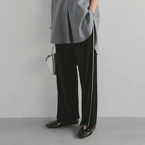 【コグ ザビッグスモーク/COGTHEBIGSMOKE】のLEONA JOG TROUSERS 人気、トレンドファッション・服の通販 founy(ファニー) 　ファッション　Fashion　レディースファッション　Ladies' Fashion Online　クール　Cool　サテン　Satin　シルク　Silk　ドレープ　Drape　パイピング　Piping　モノトーン　Monotone　other-2|ID: prp329100004461986 ipo3291000000032617774