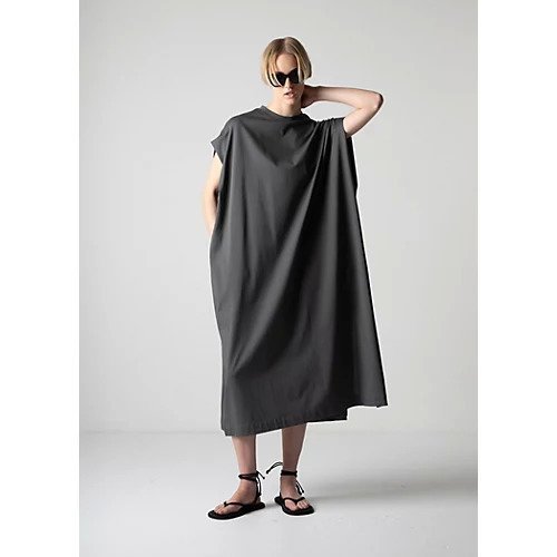 【コグ ザビッグスモーク/COGTHEBIGSMOKE】のJOHANNA DRESS インテリア・キッズ・メンズ・レディースファッション・服の通販 founy(ファニー) https://founy.com/ ファッション Fashion レディースファッション Ladies' Fashion Online ワンピース Dress ドレス Party Dresses コンパクト Compact ストレート Straight スリット Slit ドレス Dress ボックス Box エレガント 上品 Elegant |ID: prp329100004461987 ipo3291000000031227969