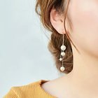 【フィービィー/phoebe】のグロリアスパールピアス ホワイト|ID: prp329100004462071 ipo3291000000031228384