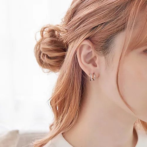 【フィービィー/phoebe】のダブルラインビジューピアス シルバー 人気、トレンドファッション・服の通販 founy(ファニー) 　ファッション　Fashion　レディースファッション　WOMEN　シルバー　Silver　フープ　Hoop　プレーン　Plane　メタル　Metal　other-2|ID: prp329100004462092 ipo3291000000031243542